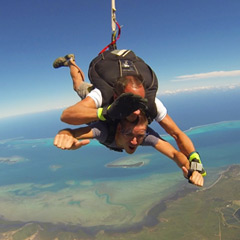 Le saut en tandem